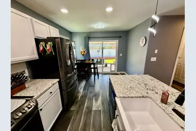 4831 W Western Hills Dr, Riverton, UT 84096 - Photo 8