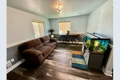 4831 W Western Hills Dr, Riverton, UT 84096 - Photo 10