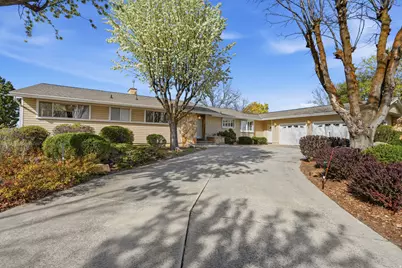 485 Parkview Cir, Smithfield, UT 84335 - Photo 2