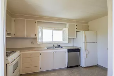 1558 S 1600 W, Vernal, UT 84078 - Photo 4