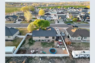 78 E 1875 S, Roosevelt, UT 84066 - Photo 4