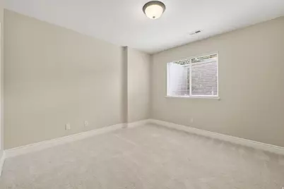 1842 E Peyton Ct, Holladay, UT 84117 - Photo 28