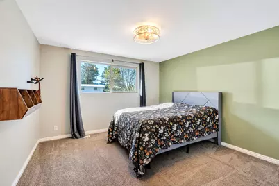 1025 E Grove Dr, Pleasant Grove, UT 84062 - Photo 14