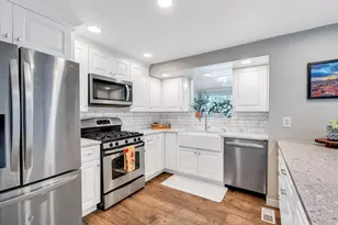 1025 E Grove Dr, Pleasant Grove, UT 84062 - Photo 8