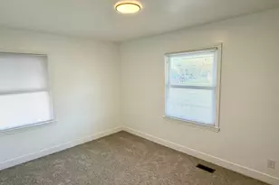 21 S Villa Dr, Clearfield, UT 84015 - Photo 10