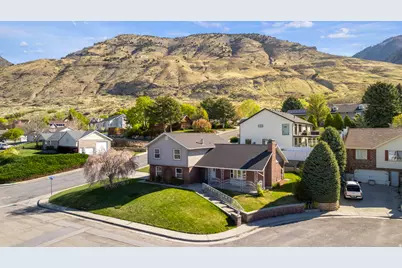 226 N 1350 E, Pleasant Grove, UT 84062 - Photo 8
