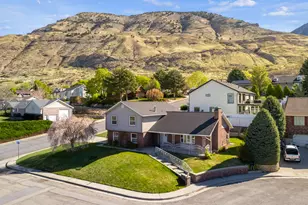 226 N 1350 E, Pleasant Grove, UT 84062 - Photo 8