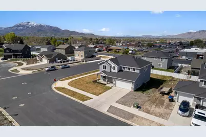 215 N 250 E, Salem, UT 84653 - Photo 12