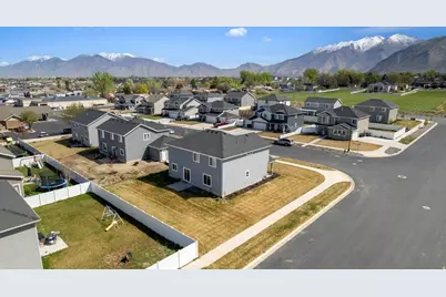 215 N 250 E, Salem, UT 84653 - Photo 32
