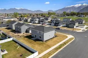 215 N 250 E, Salem, UT 84653 - Photo 32