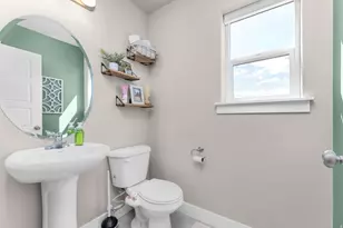 215 N 250 E, Salem, UT 84653 - Photo 12