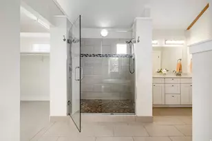 2171 S 1800 E, Salt Lake City, UT 84106 - Photo 18