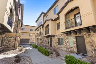5538 W Naples Dr, Highland, UT 84003 - Photo 2