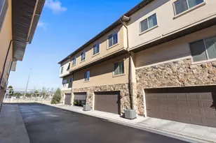 5538 W Naples Dr, Highland, UT 84003 - Photo 32