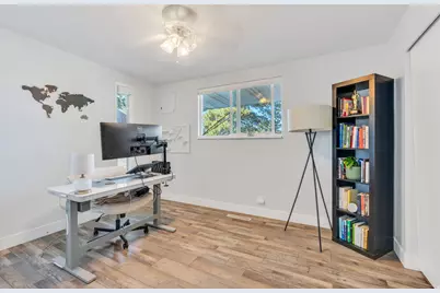 6557 S 2600 E, Cottonwood Heights, UT 84121 - Photo 20