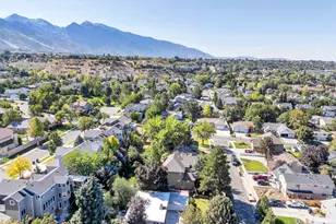 6557 S 2600 E, Cottonwood Heights, UT 84121 - Photo 42