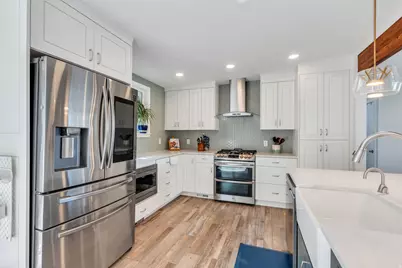 6557 S 2600 E, Cottonwood Heights, UT 84121 - Photo 12