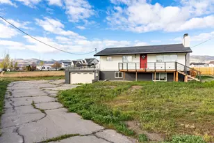 3061 W 13800 S, Bluffdale, UT 84065 - Photo 4