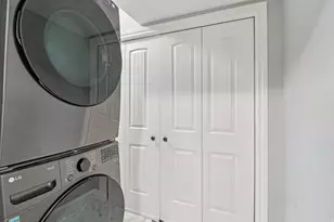 9239 S Brighton View Dr, Sandy, UT 84070 - Photo 42