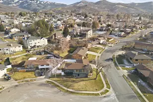 1087 Arlington Way, Bountiful, UT 84010 - Photo 74