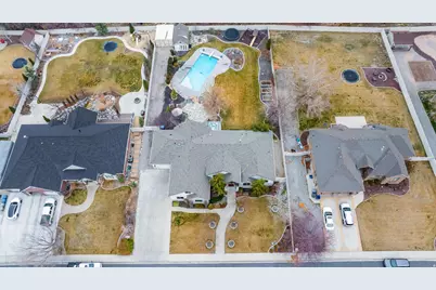 648 W 250 N, Lindon, UT 84042 - Photo 60