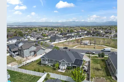 4028 S Young Dr, West Valley, UT 84128 - Photo 46