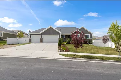 4028 S Young Dr, West Valley, UT 84128 - Photo 2