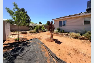 787 S 220 E, Ivins, UT 84738 - Photo 28