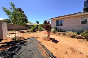 787 S 220 E, Ivins, UT 84738 - Photo 28