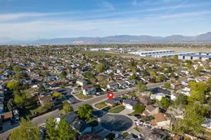 6739 S Blue Flower Ct W, West Jordan, UT 84081 - Photo 28