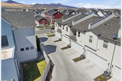 11591 S Dorian Dr W, South Jordan, UT 84009 - Photo 34