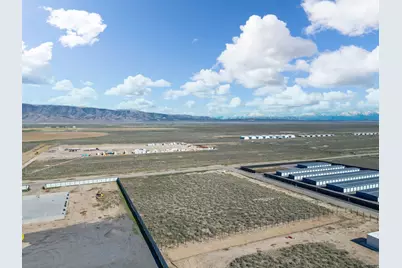 282 W 645 S #1, Fairfield, UT 84013 - Photo 2