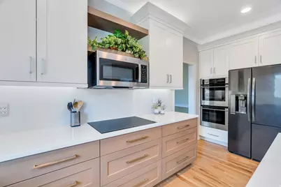 9842 S 3265 W, South Jordan, UT 84095 - Photo 18