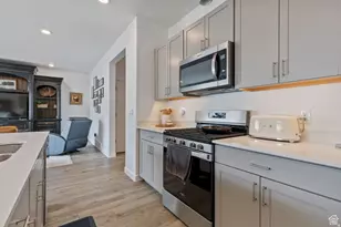 1323 S Raintree Ln, Santaquin, UT 84655 - Photo 8