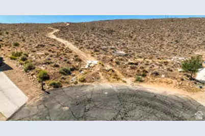 2379 E Apparation Ct, Saint George, UT 84790 - Photo 8