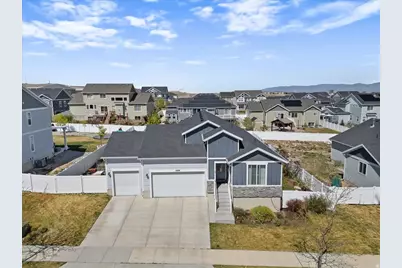 6498 W Haven Maple Dr, West Jordan, UT 84081 - Photo 2