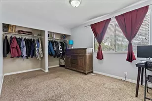 6085 S Park Wood Dr W, Kearns, UT 84118 - Photo 10
