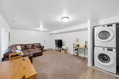 86 E Rose Way, Vineyard, UT 84059 - Photo 30