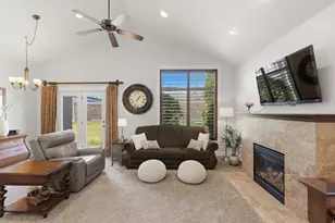 11654 S Winford Dr, Riverton, UT 84065 - Photo 10