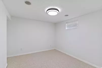 1240 Douglas St E, Ogden, UT 84404 - Photo 24