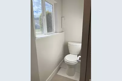 3871 W 2925 S, West Valley, UT 84120 - Photo 32