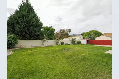 3871 W 2925 S, West Valley, UT 84120 - Photo 6