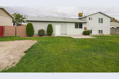 3871 W 2925 S, West Valley, UT 84120 - Photo 4