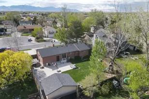 8961 S Galilee Way, West Jordan, UT 84088 - Photo 24