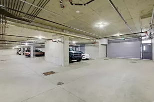 877 S 200 W, Salt Lake City, UT 84101 - Photo 38