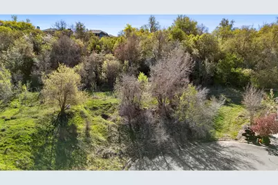 1522 N 2200 E, Layton, UT 84040 - Photo 8