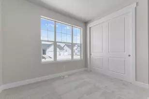 6766 N Desert Crk, Eagle Mountain, UT 84005 - Photo 8