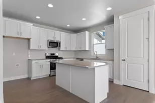 6766 N Desert Crk, Eagle Mountain, UT 84005 - Photo 12
