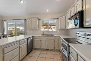 3839 N Adams St, Eagle Mountain, UT 84013 - Photo 6