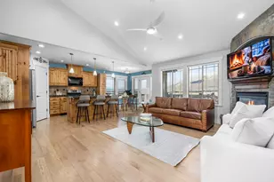 1183 E Foothill Dr S, Santaquin, UT 84655 - Photo 6